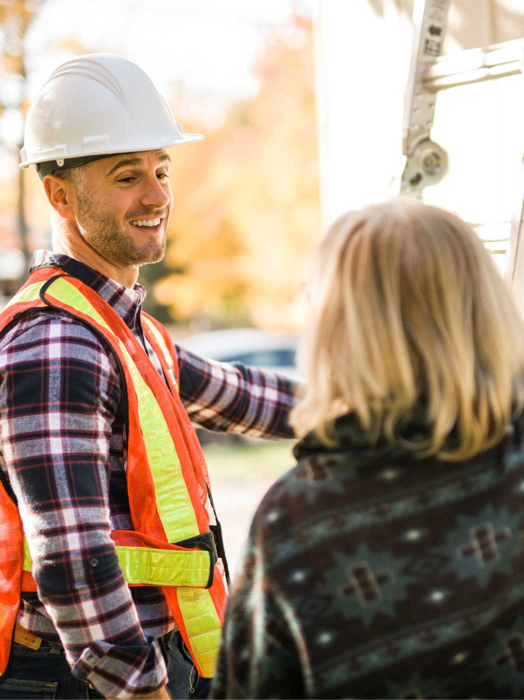 Client giving a 5-star review of Best Inspector LA